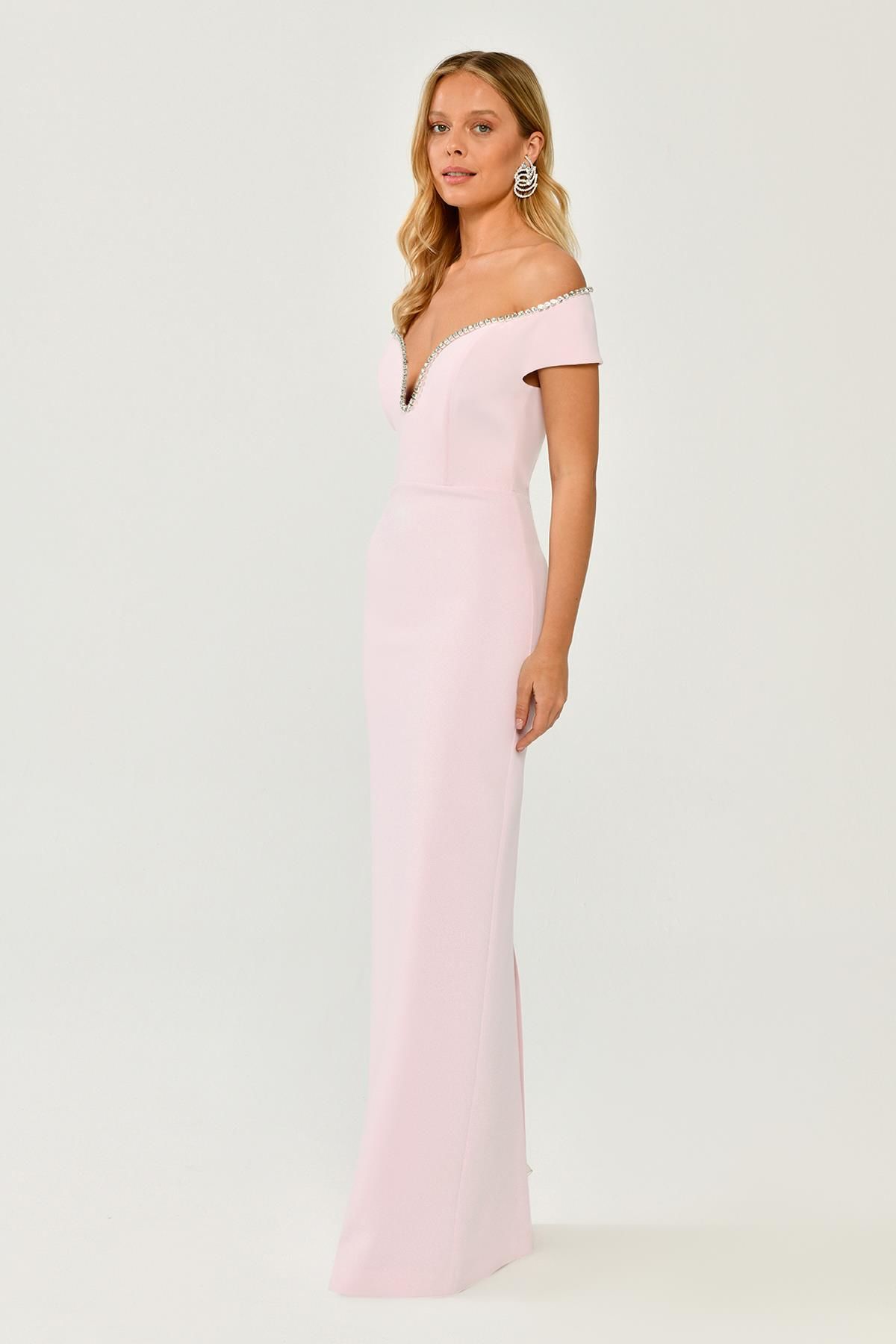 Off Shoulder Crepe Long Dress with Stone Ribbon Accessories